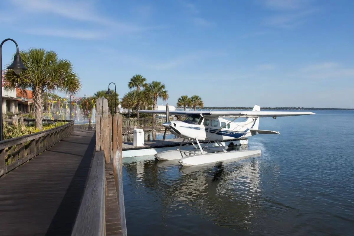Tavares, Florida